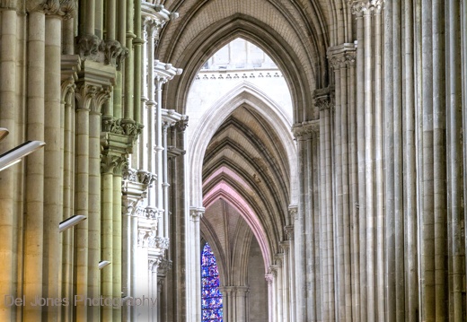 Many arches
