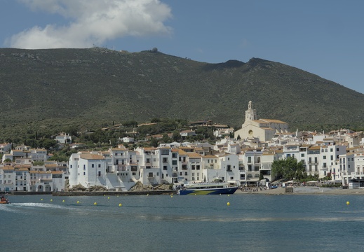   The church on the hill in Cadaques 4