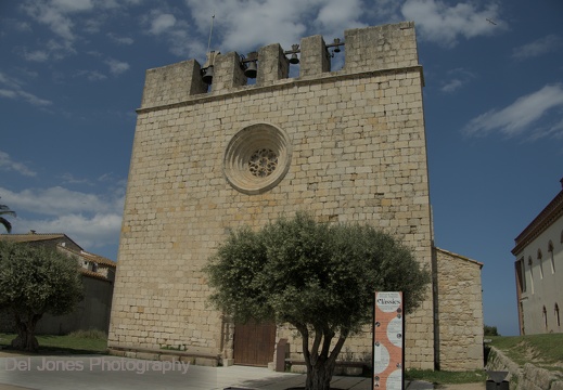 Small church in the town of Sant Martí d'Empúries, Spain