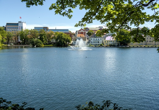 Fountain in the lake