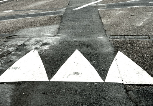 Angry road