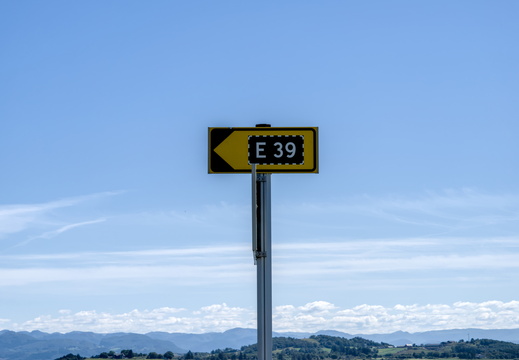 That a way...!