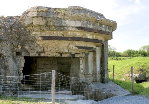 A stoney entrance