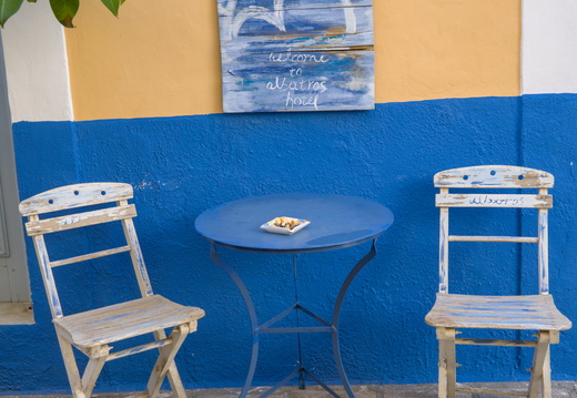  Table for two?