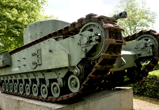 Green battle tank