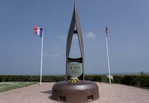 Sword Beach memorial to British soldiers